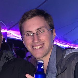 Meet your Posher, Logan